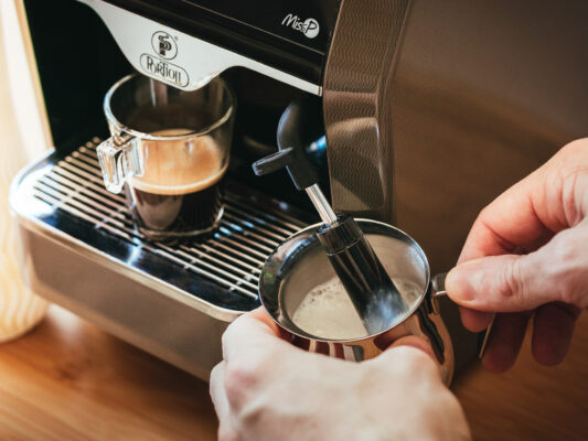 caffè con la schiuma